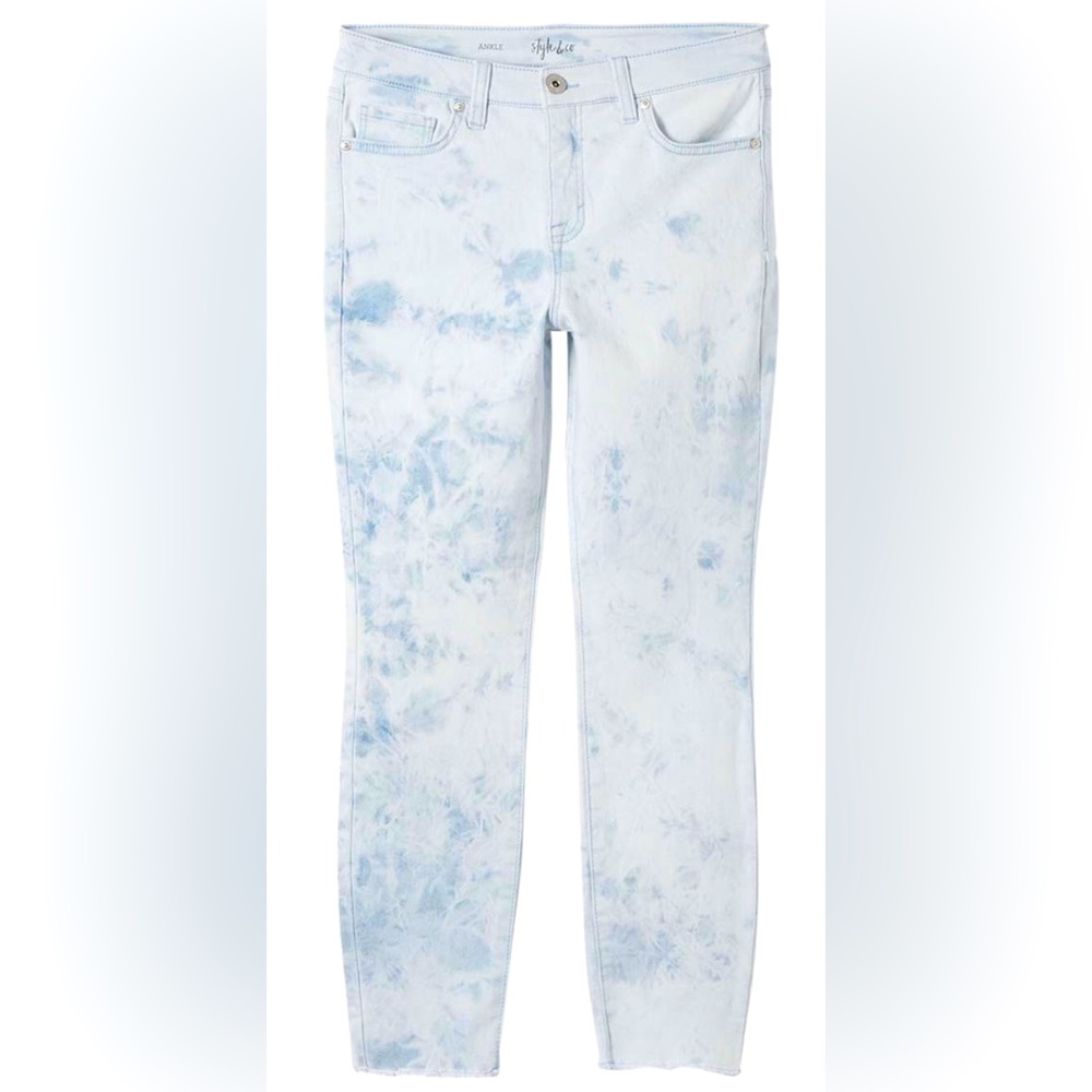 NWT Bleach Wash Uptown Ankle Jeans in SIZE 10
